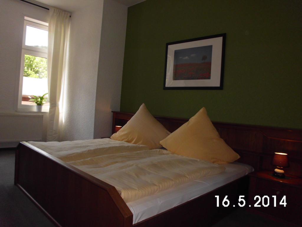 Hotel Garni Am Thueringer Klosstheater Friedrichroda Camera foto